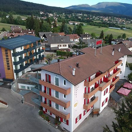 Hotel Panorama Wellness & Resort Malosco Exterior photo